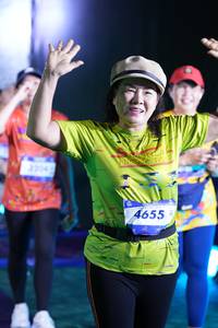 BIB: 3204, 4655
                            <button type="button" onclick="openModal(26255096)" class="btn btn-primary btn-sm float-right btn-popup" data-toggle="modal" data-target=".modal-high-quality">
                        <i class="fas fa-shopping-cart"></i> Add to Cart
                    </button>
                                            <button type="button" onclick="isThisMe(26255096, true)" class="btn btn-success btn-sm float-right btn-popup btn-isme hidden" data-toggle="tooltip" data-placement="bottom" title="นี่คือรูปของคุณใช่ไหม คลิกที่นี่เพื่อเอาเข้าอัลบั้ม">
                        <i class="fas fa-plus"></i> Add to album
                    </button>
                    <button type="button" onclick="isThisMe(26255096, false)" class="btn btn-warning btn-sm float-right btn-popup btn-isnotme hidden">
                        <i class="fas fa-ban"></i> Remove from album
                    </button>